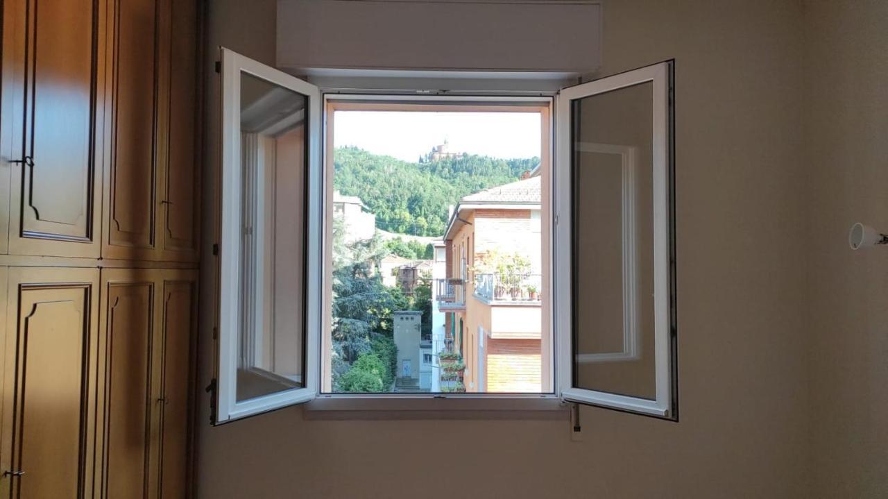 Camere In Appartamento Condiviso Vista San Luca Bologna Exterior photo